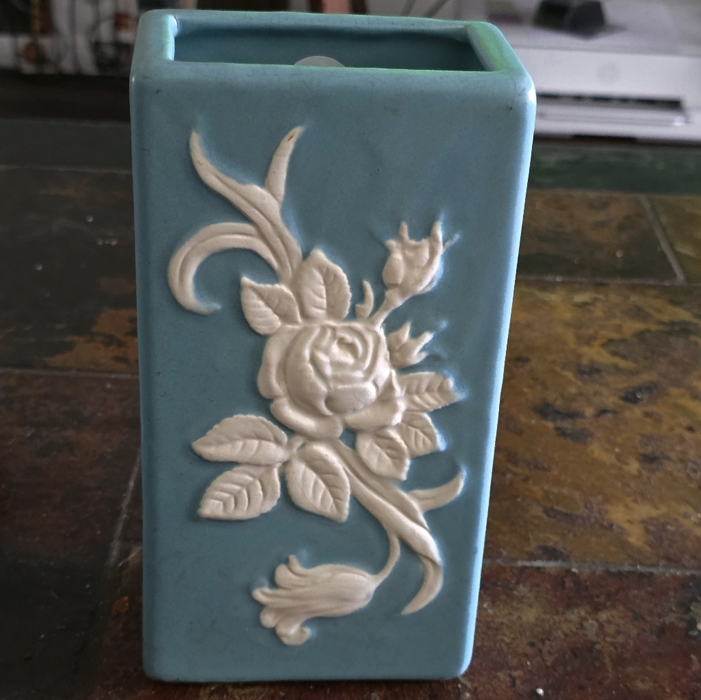 Vintage Circa 1940's Weller Pottery Blue Floral Planter